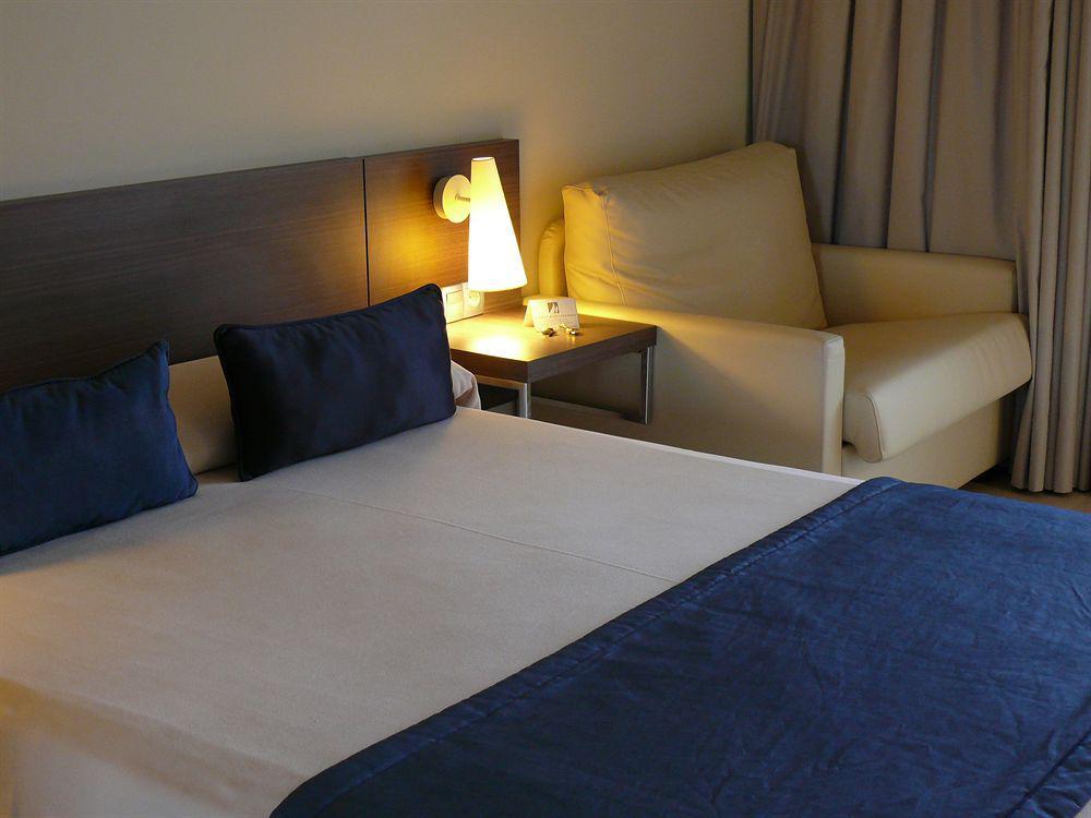 Hotel Spa Mediterraneo Park Roses Exterior foto